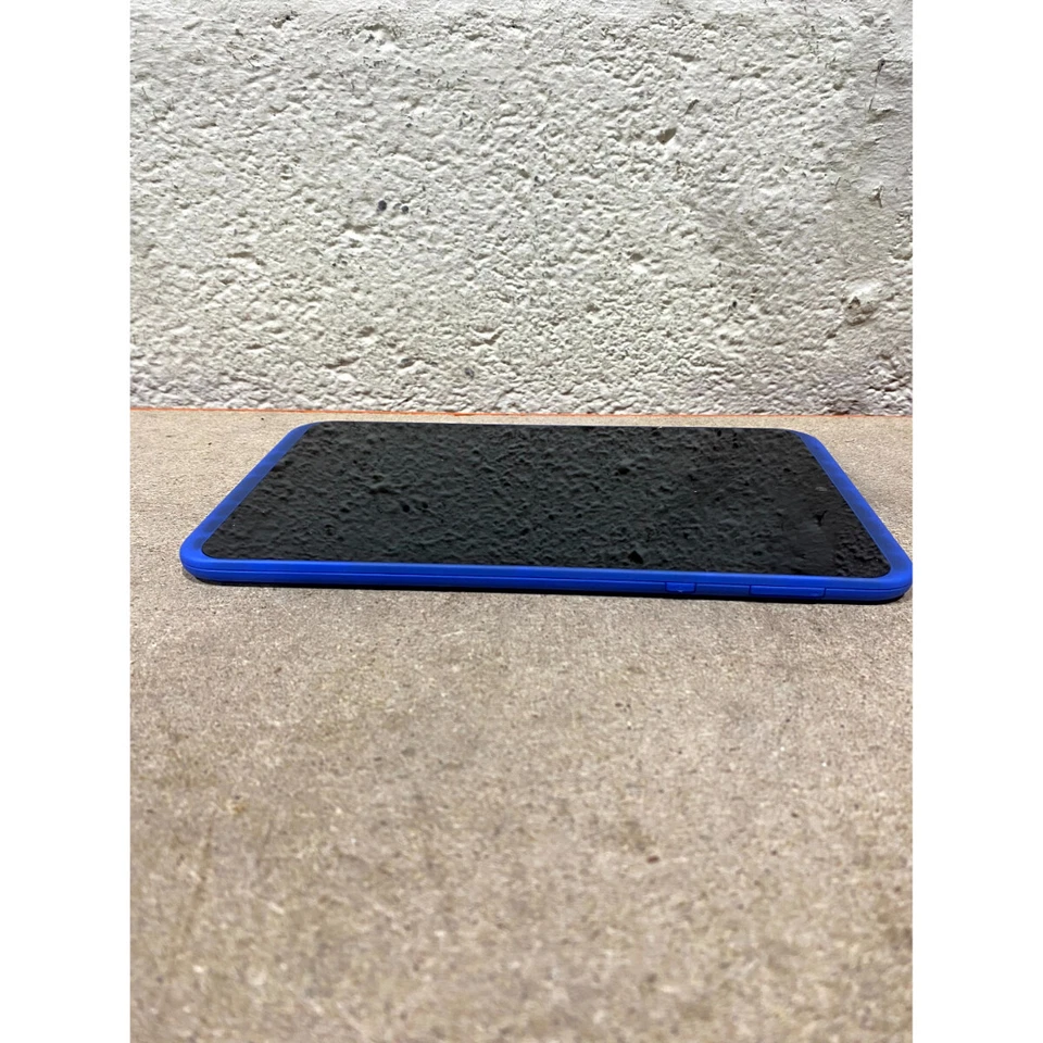 Tesco HUDL 2 HTF4AD Tablet Blue 8.3" Touchscreen 1080p 5 MP (2GB RAM 16GB ROM) - Image 3 of 4