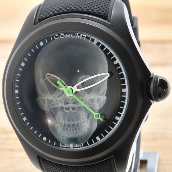 Corum Bubble 47 Reloj Corum Calavera CORUM Bubble 47 Skull