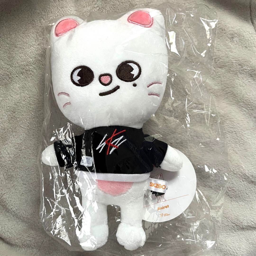 New stray kids Hyunjin goods plush toy SKZOO Jiniret K-POP New stray kids Hyunjin goods plush toy SKZOO Jiniret K-POP