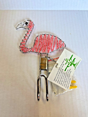 Beadworx glass bead art work retired keychain 3 1/2  x 2   pink flamingo