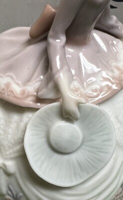 Lladro 5955 Sounds of Fall Bell Retired! Original Grey Box! Great