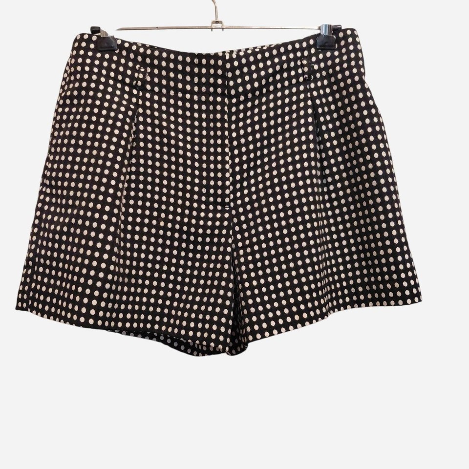 Tokito Black/White Polka Dot Dress Shorts Flat Front Zip Pockets Size 8