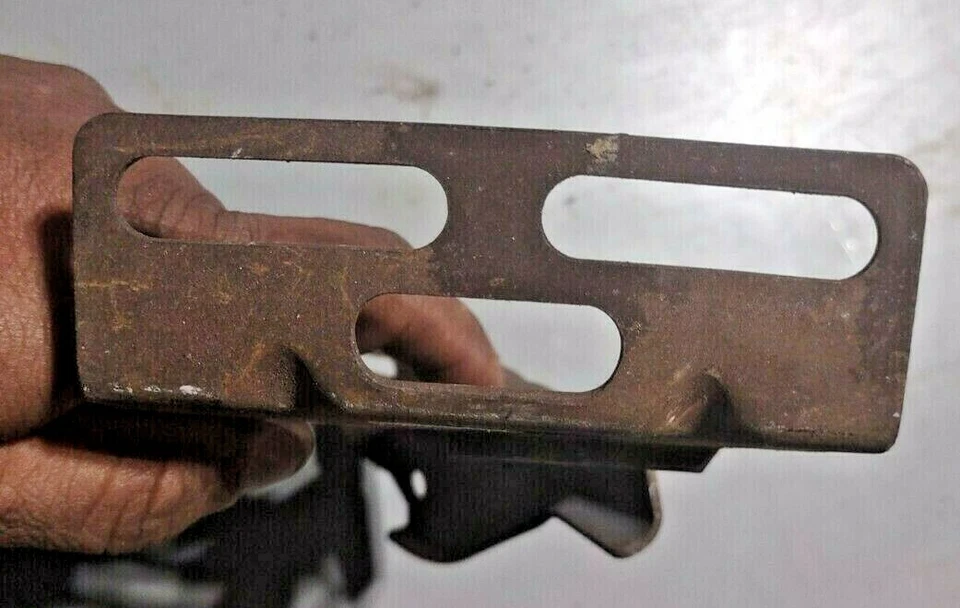 82-88 G-BODY CRUISE CONTROL MODULE computer bracket gas pedal FC-10 - Image 3 of 4