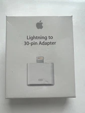 Genuine Apple Lightning to 30-pin Adapter MD823ZM/A OEM Apple Retail Packaging