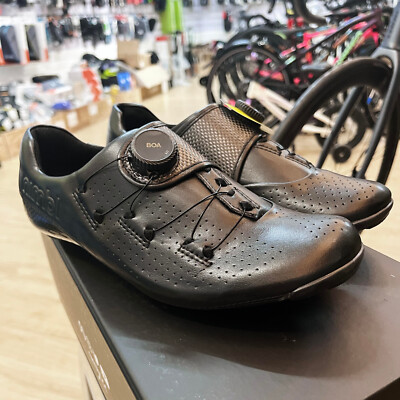 Nimbl Feat Ultimate Road Cycling Shoes US7⁄ EU41 (Black) -Made