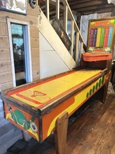 Shuffle Alley Deluxe 1950s, Sawdust Style Table W/ Metal Puck, Bright Backboard
