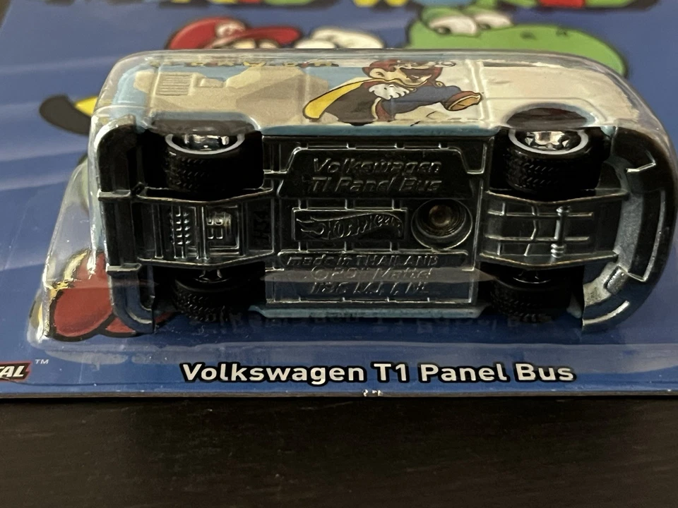 Hot Wheels Super Mario World Volkswagen T1 Panel Bus - Highly collectible! - Image 4 of 4