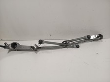 Mercedes-Benz B-Class  Scheibenwischeranlage vorne 2012  M 270.910