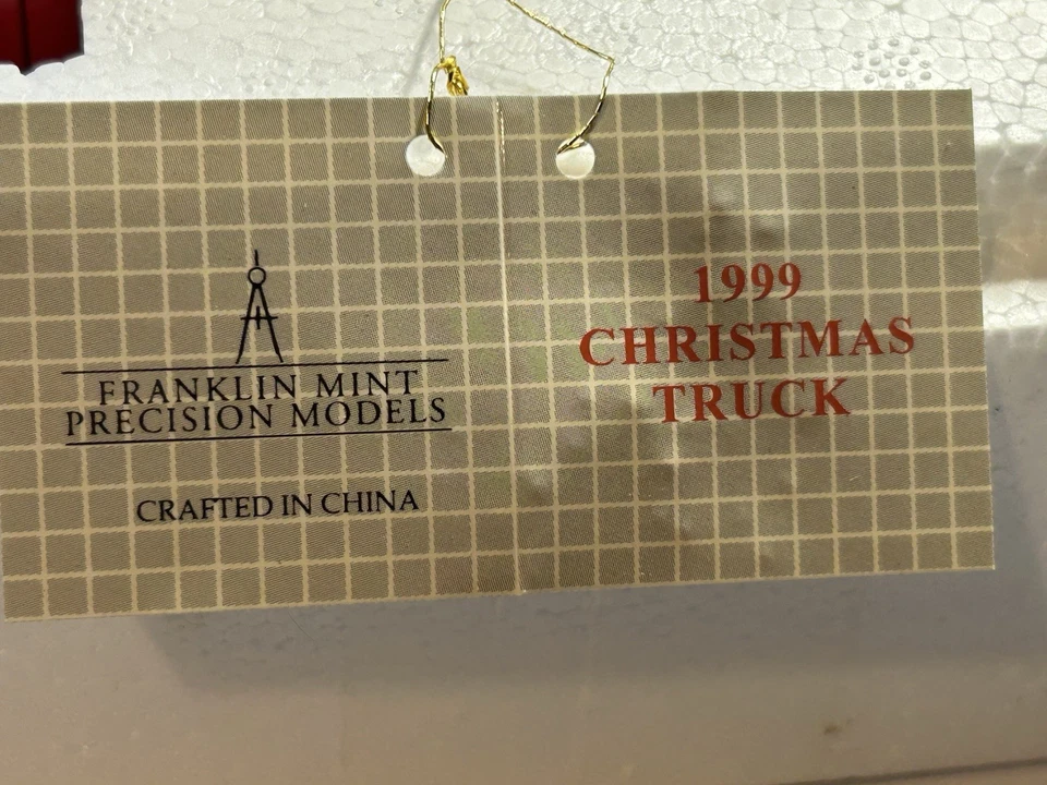 Franklin Mint 1940 Ford Pickup 1999 Christmas Truck 1:18 Die Cast B11YQ20 - Image 3 of 4