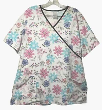 SB Brand Multicolor Pastel Floral Print Womens Scrub Top Size XL White Pink Blue