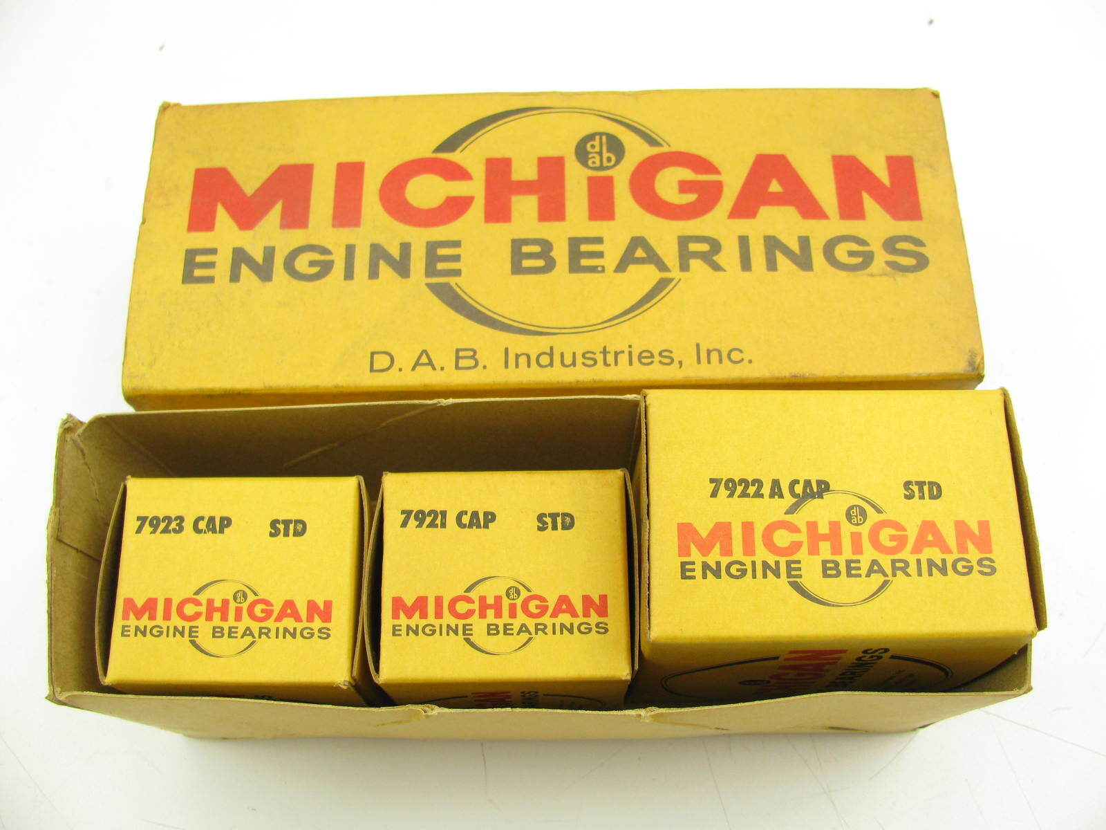 Michigan 1922P Engine Main Bearings Standard For 19681973 Chrysler