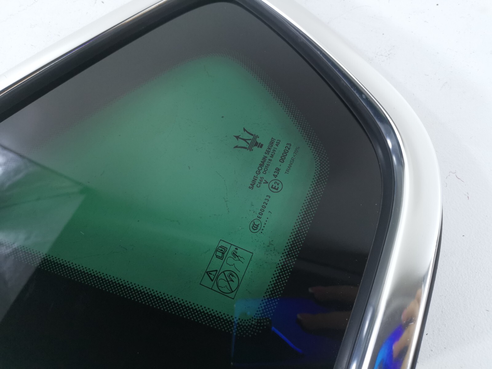 17-20 MASERATI Levante REAR LEFT DRIVER SIDE QUARTER WINDOW GLASS 06701010560
