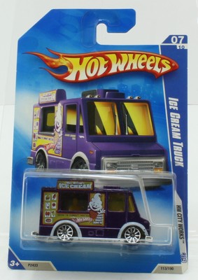 Hot Wheels - City Works Ice Cream Truck 7/10 Purple - 2008
