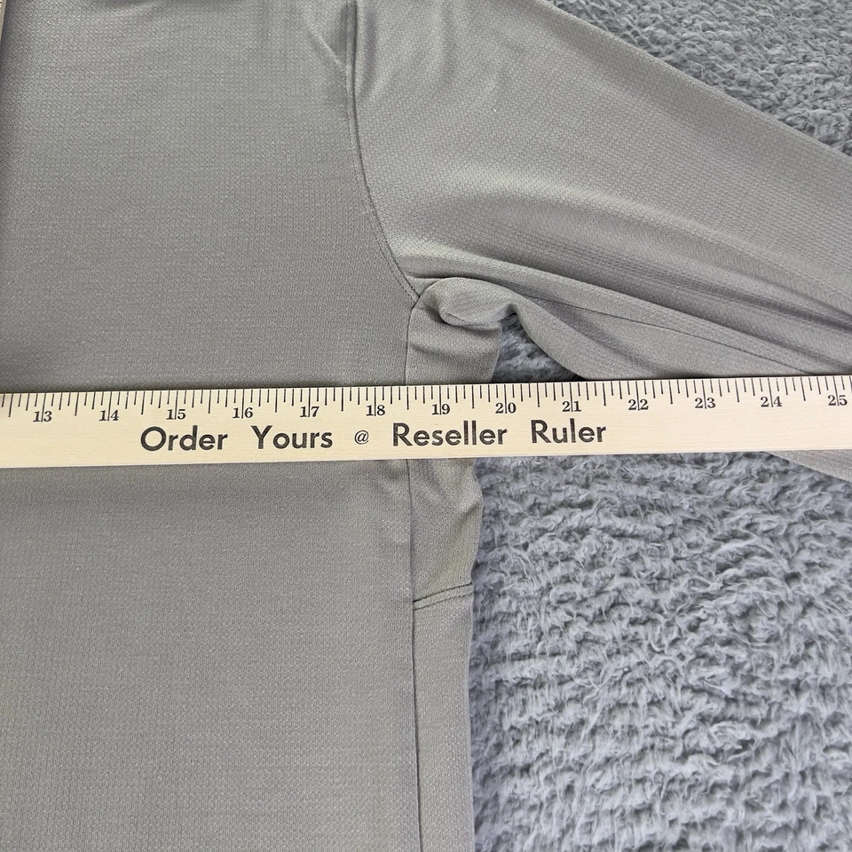 Lululemon Henley Shirt Mens Medium Gray Snap Button LS Performance Casual Preppy - Image 4 of 4