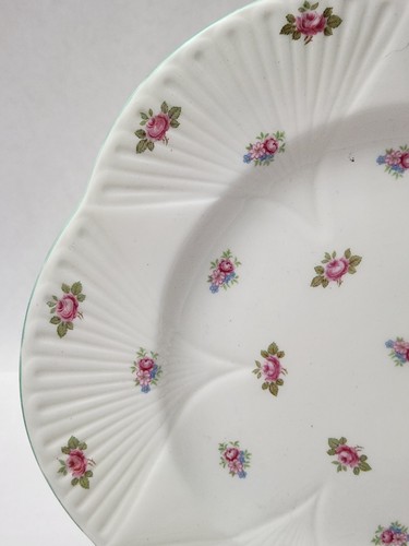Shelley Dainty Rosebud Dinner Plate 10 7/8"  Ptn# 13426 England - Picture 2 of 4
