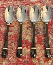 YAMAZAKI Stainless Flatware CAROUSELLE Black - Gold Accents Set of 4 Soup Spoons