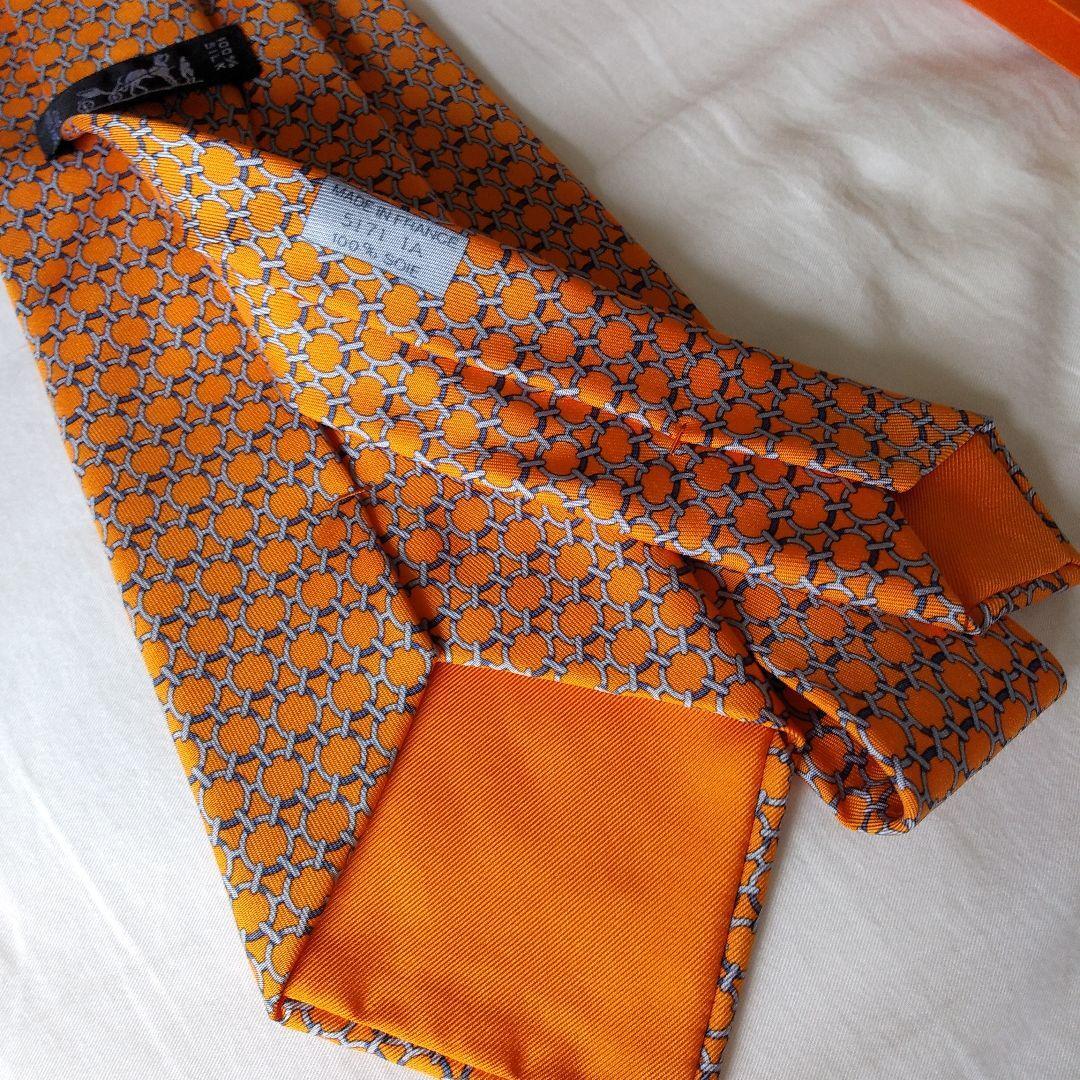 Cravate Hermès Soie Orange Motif Fusée Ovni - Neuf Avec étiquettes, Made In France