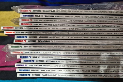 Custom PC magazine's BULK buy. Some new some read.. Computer magazine. Rare now - Picture 4 of 4