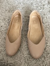 Naturalizer Women's Vivienne Ballet Flat Cr me Brulee 7m