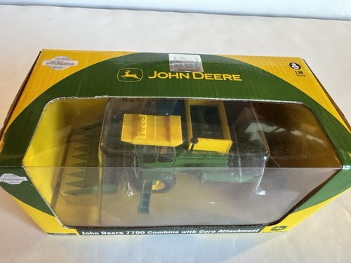 Athearn 1:50 Scale John Deere 7700 Corn Chopper Combine Tractor NIB Nice! - Picture 3 of 7