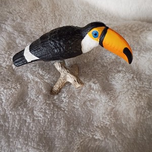 Toucan Mini Figurine Shleich