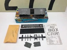 Athearn Bev Bel United States Navy Seabees Insignia 40' Boxcar Unassembled