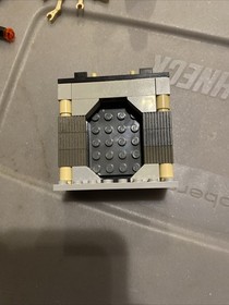 LEGO 7204 Star Wars: Jedi Defense II With Qui gon Jinn