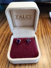 Zales Amethyst Stud Earrings 14 kt