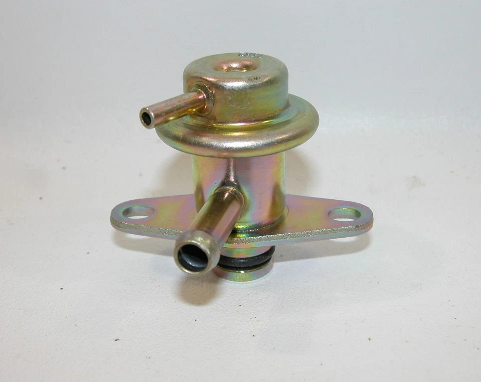 SMP PR183 Fuel Pressure Regulator Fits 90-94 Eagle Talon Laser And 1991 Eclipse — 第 2/4 张图片