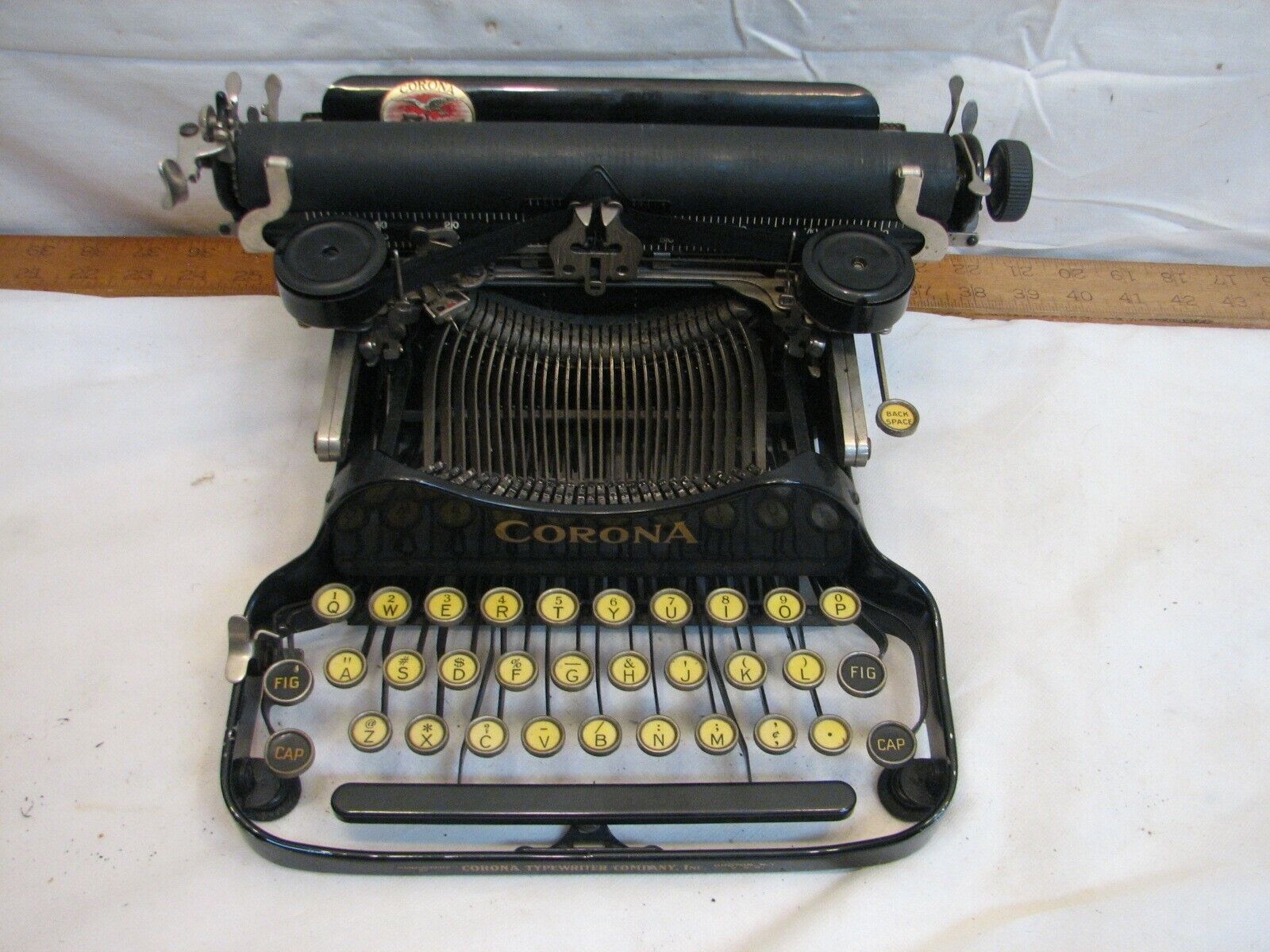 Antique 1923 Corona 3 Three Portable Folding Typewriter Needs Love Decal