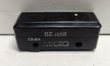 NEW OLD STOCK MICRO-SWITCH 10A 460V TOP PIN PLUNGER SWITCH BZ-R88