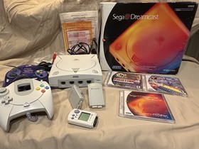 Vintage SEGA Dreamcast Console Bundle Controllers VMU Nyko Games Box Web Browser