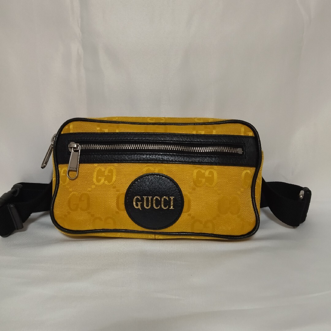 Borsa a tracolla Gucci GG Nylon Off the Grid logo giallo 631341