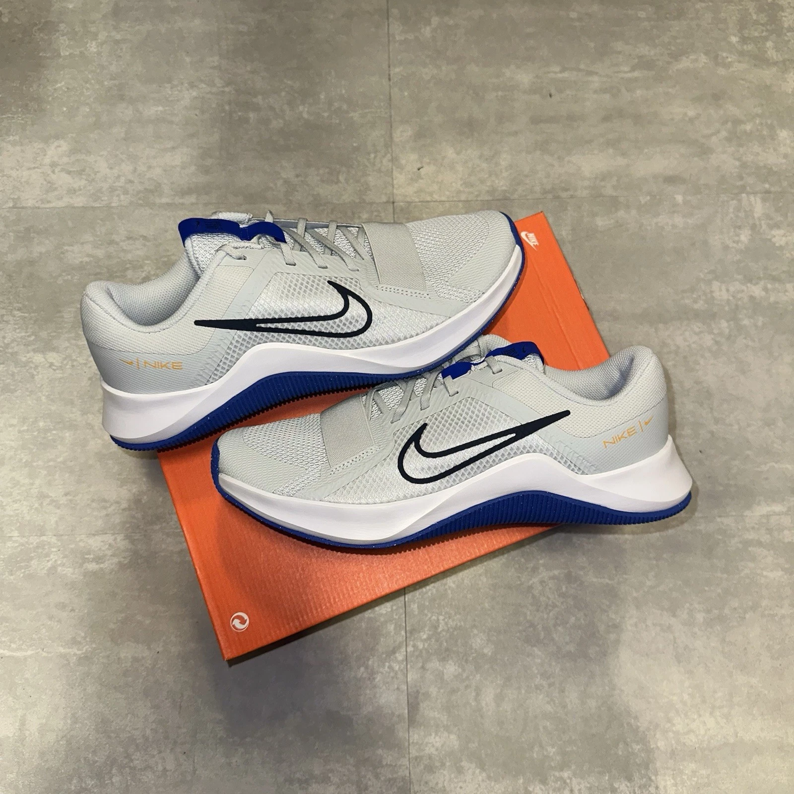 Nike MC Trainer Pure Platinum DM0823 009 UK9.5 Nuove e autentiche✅