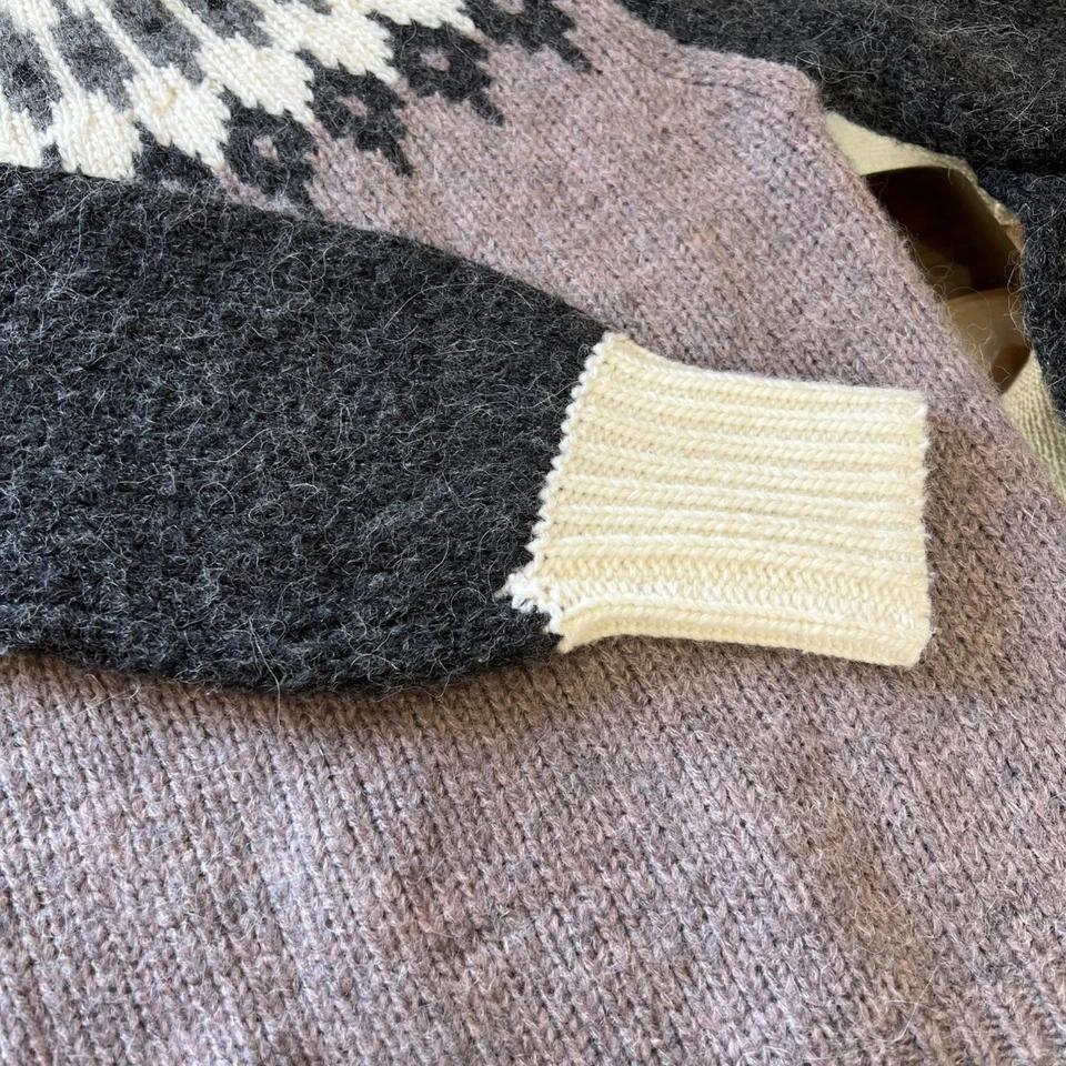 Suéter AllSaints Estilo Falka Fair Isle Mezcla Alpaca S/P 40′′ Pecho Saks Quinto Foto 3 de 4