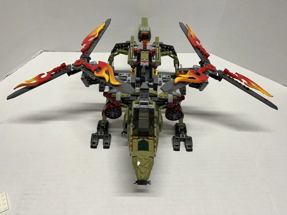 LEGO LEGENDS OF CHIMA: King Crominus' Rescue 70227 Complete Build No Minifigs - Image 4 of 4