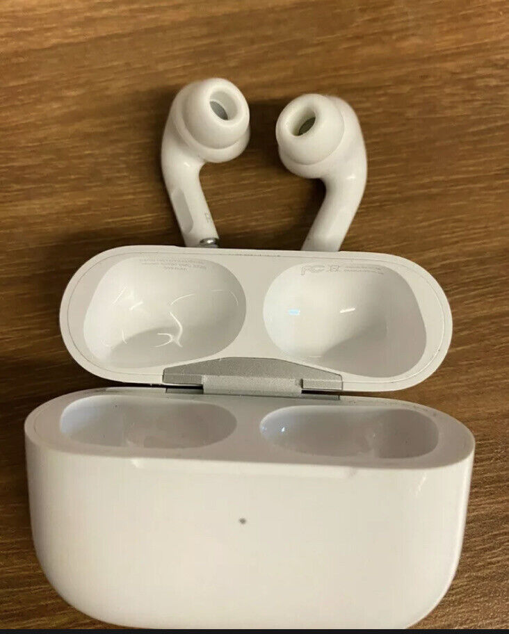 Apple AirPods Pro Wireless In-Ear Headsets - White Authentic Full Set