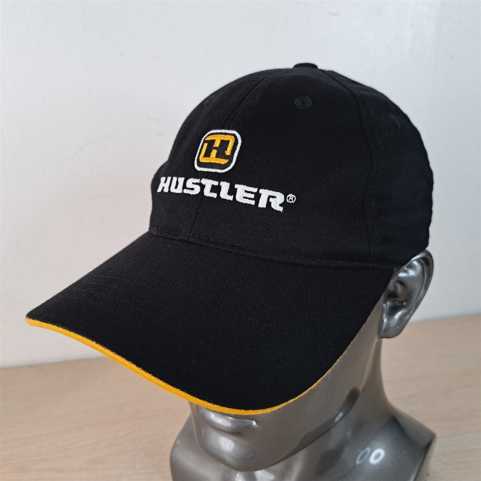 HUSTLER SMALL ENGINE WAREHOUSE ADJUSTABLE STRAPBA… - image 4