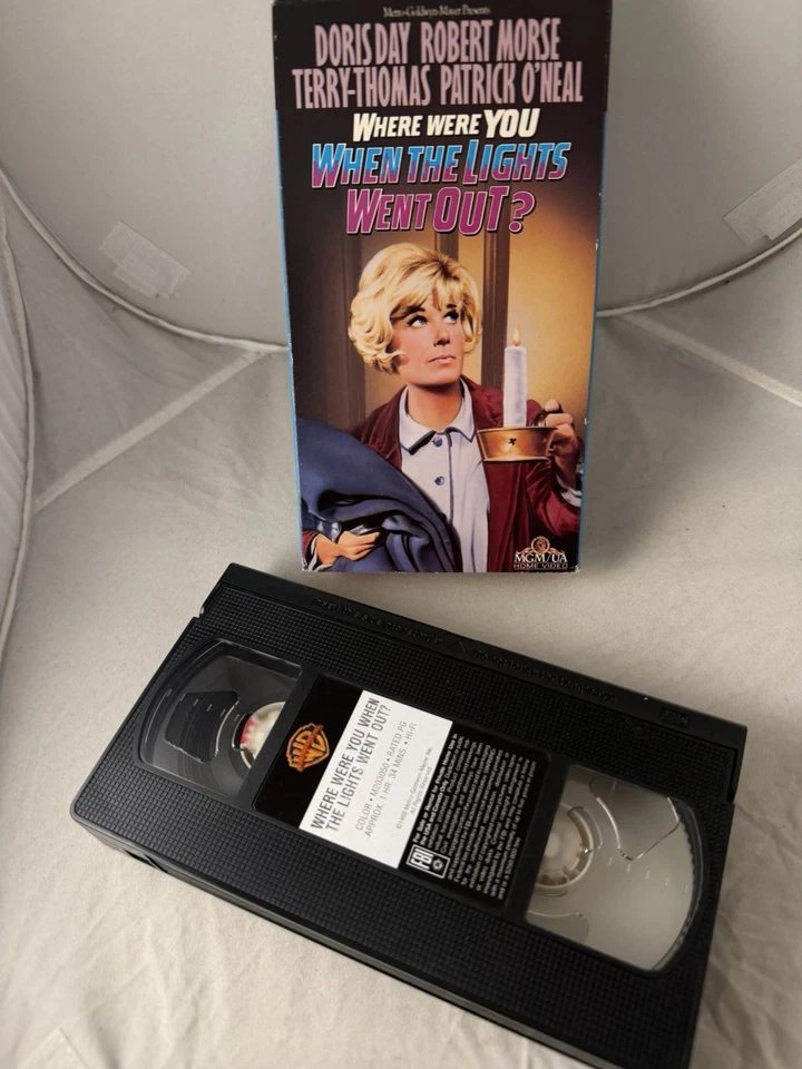 Where Were You When the Lights Went Out? (VHS, 1993, MGM) 1968 Doris Day Comedy - Image 3 of 3