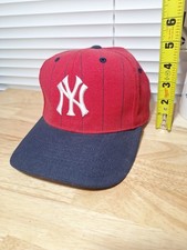 Vntg New York Yankees MLB Baseball Striped Snapback Crosscap Red Wool Blend Rare