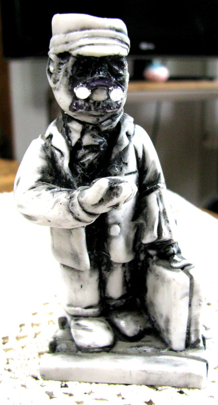 Awesome Henry Doorley Zoo Omaha Limited Edition Marble Figutine