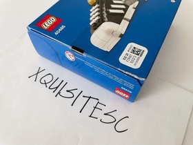 NEW LEGO Icons 40486 Mini Adidas Originals Superstar Shoe RETIRED 2021 PROMO