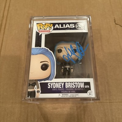 Jennifer Garner Signed Sydney Bristow #530 Alias Funko w/ Beckett COA & Armor