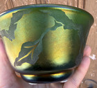 ORIENT AND FLUME JEFF HOWELL SIGNED IRIDESCENT GREEN BOWL W/GRASSHOPER & BRANCH — photo 5