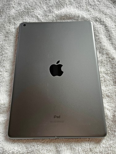 Apple iPad (7th Generation) 128 GB, Space Gray + Logitech Rugged Folio + Crayon - Picture 3 of 6