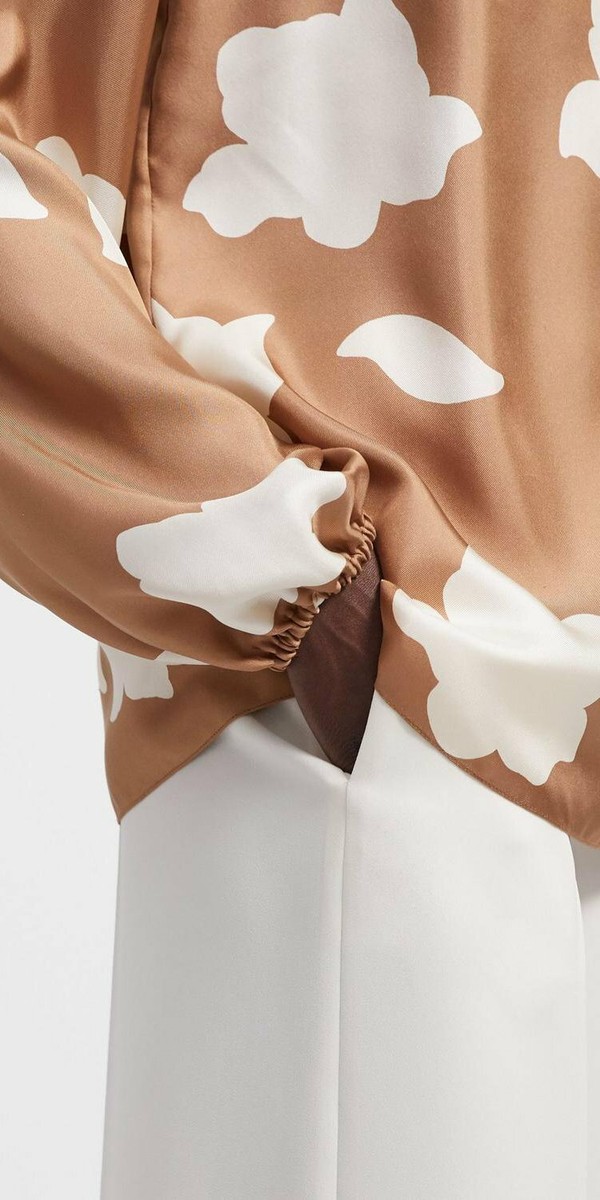 theory Silk Combo SL Roll NeckTop 新品 1311955.1.BUENA_640x.webp