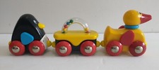 BRIO Trio Push Along Duck Penguin Train Plastic Floor Animated Loose 3-1/2"