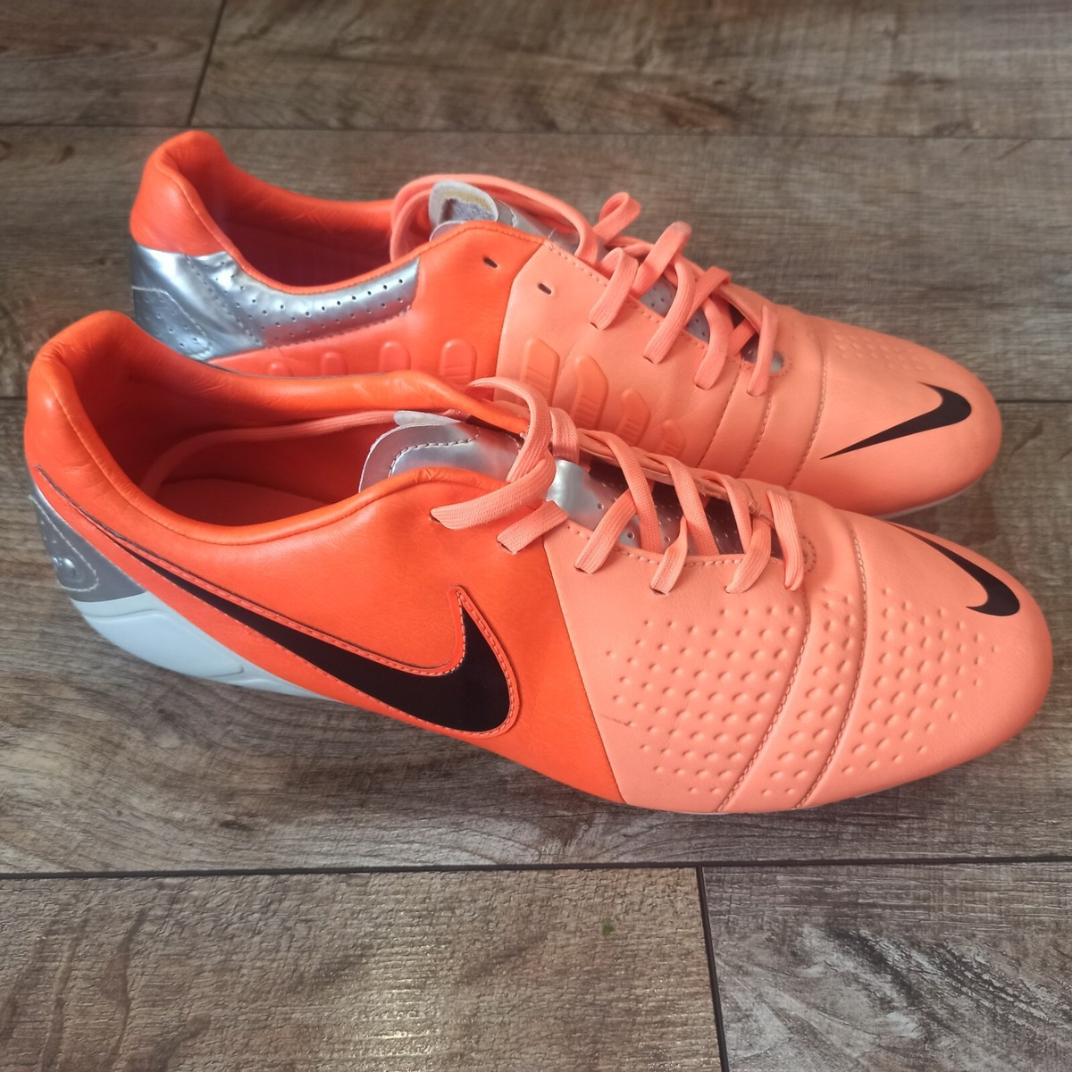 Nike CTR360 Libretto III SG Soccer Cleats Football Boots