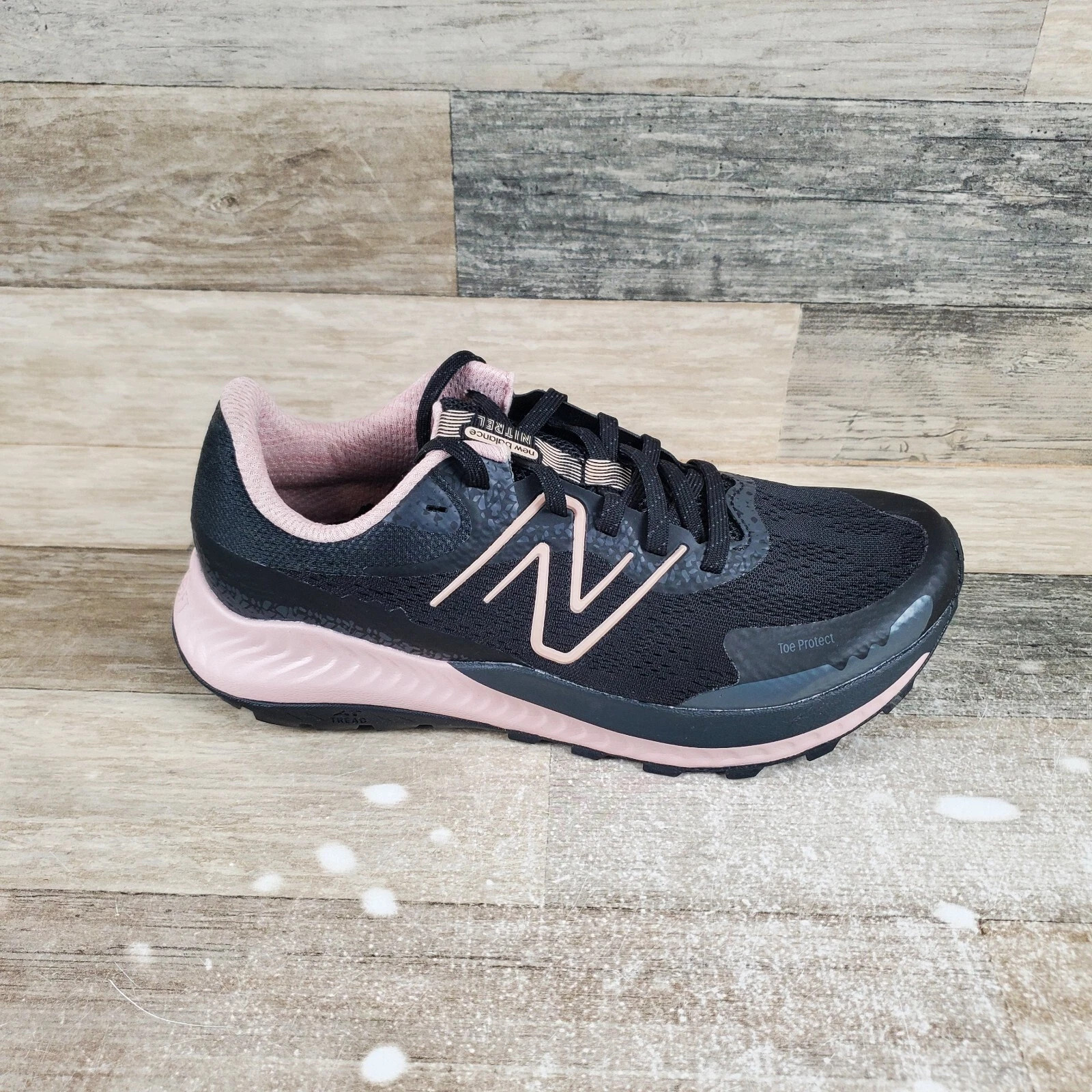 Scarpe da donna New Balance Dynasoft Nitrel V5 taglia 9 5 running nero blu sneakers