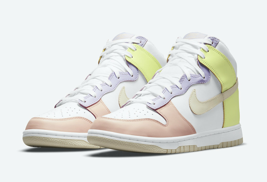 大幅値下げ！Nike Women's Dunk High Nike WOMEN'S Dunk High CASHMERE SIZE 7 BRAND NEW | eBay
